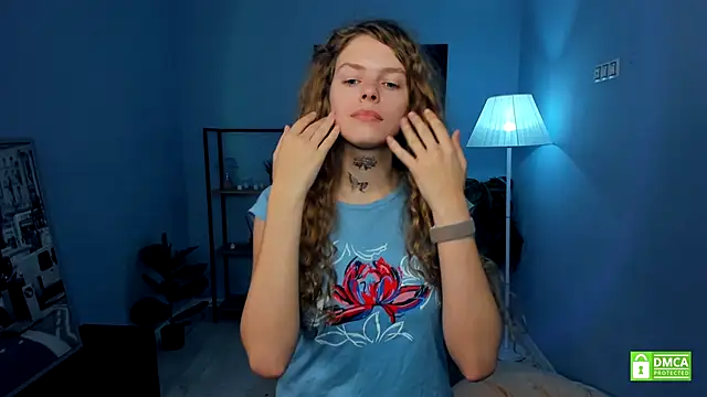 RayaNenlia online show from November 18, 5:30 am