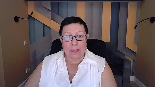 BarbaraTurners online show from October 24, 6:26 pm