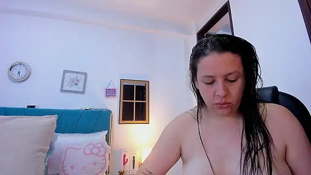 kamila lopez online show from July 27, 9:34 pm