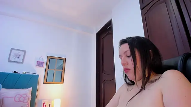 kamila lopez online show from July 19, 10:23 pm