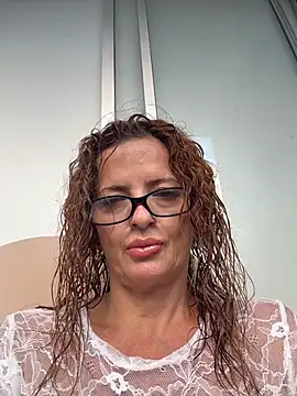 CioniWeiss online show from November 20, 9:49 pm