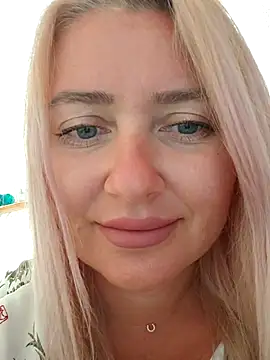 LadyLolyPop  online show from July 1, 1:05 am