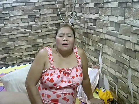 Dirtychubby29 online show from August 3, 11:49 am