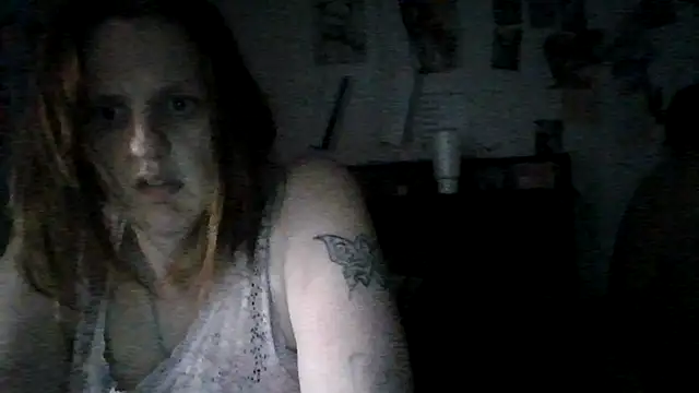 FuckMeDaddy9900 online show from May 3, 1:03 pm