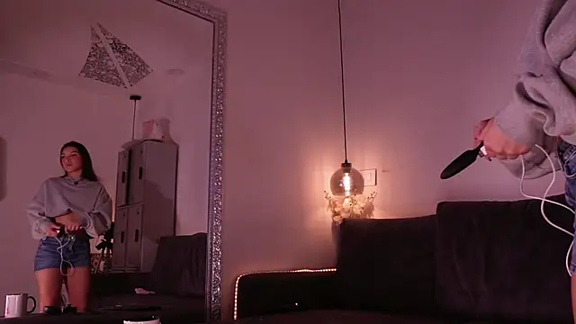 Isabella francoo online show from July 24, 11:52 am