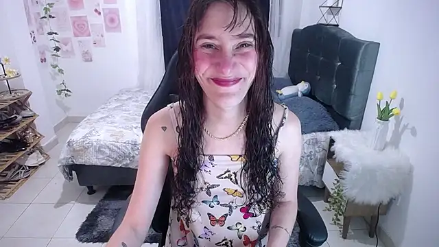 IsaBaileys  online show from June 9, 4:01 am