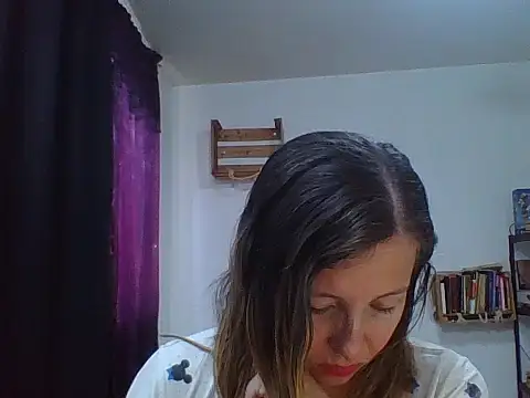 Snapshot of charlott_ponce chatting on September 13, 6:49 pm charlott ponce online show from September 13, 6:49 pm