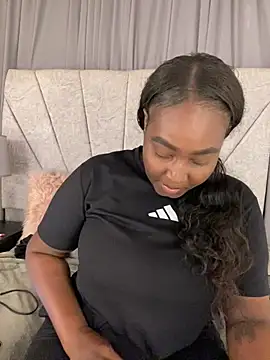 emilyrojas online show from July 27, 11:40 am