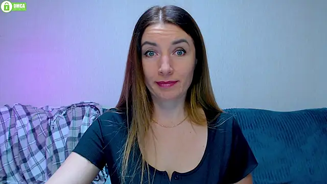 Snapshot of Sweet___Amelia chatting on October 17, 3:37 pm Sweet Amelia online show from October 17, 3:37 pm