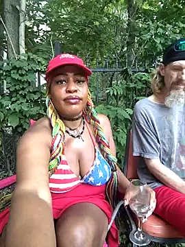 AmazonianMistress online show from July 4, 6:26 pm