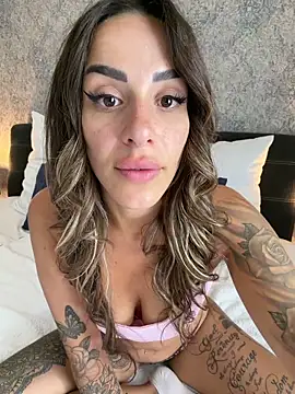 Alisa-Marie online show from June 17, 9:54 am