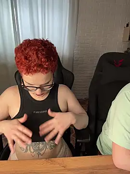 MrMrsRight online show from March 2, 8:10 am