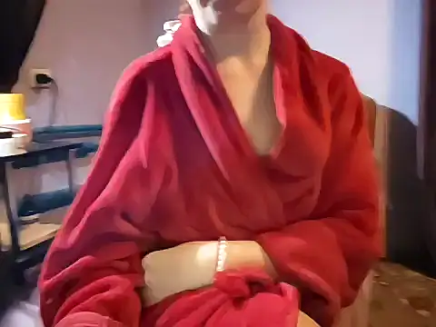  Kitti  online show from March 13, 6:53 pm