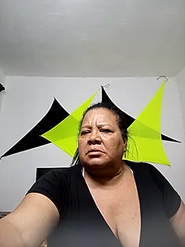 Shanttal0272 online show from February 26, 11:04 pm