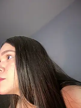 Zeli 66 online show from May 11, 1:57 pm
