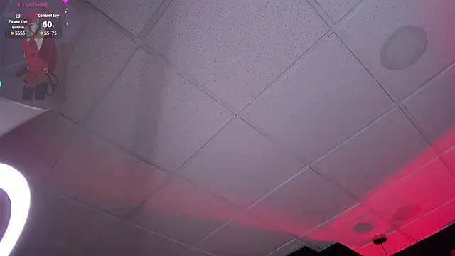 Megan wolf1  online show from December 4, 4:59 am