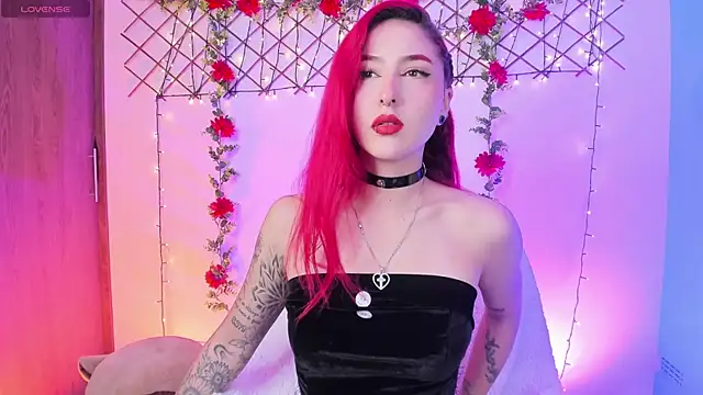 Megan wolf1  online show from August 3, 4:16 am