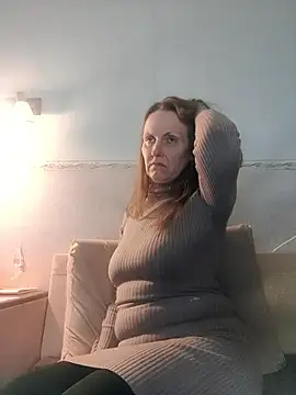 Evelina cute online show from January 6, 8:01 pm