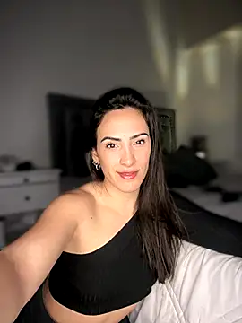 Snapshot of alessandra-a chatting on September 9, 12:10 am alessandra-a online show from September 9, 12:10 am