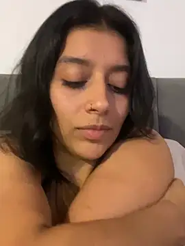 BrittanyDiaz online show from June 18, 5:31 am