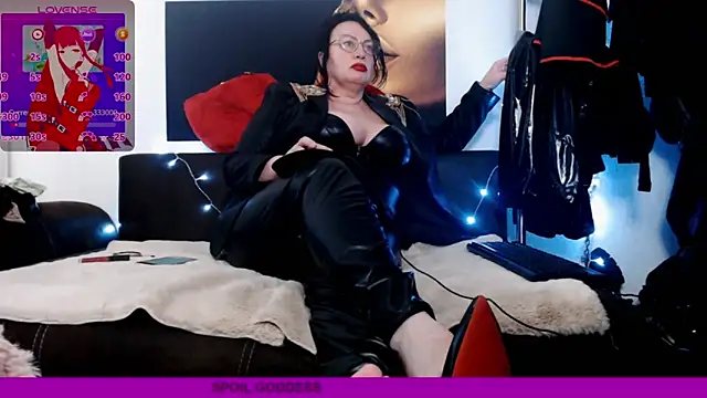 NannaGlossa online show from September 29, 8:19 am