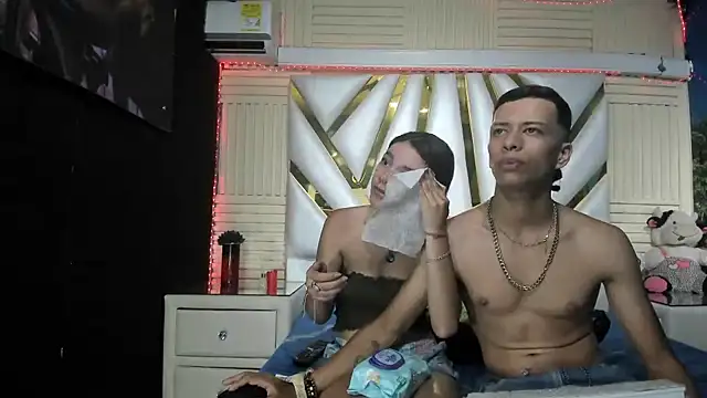 Ashley James online show from September 17, 9:24 pm