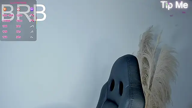 april dumont online show from March 3, 1:50 pm