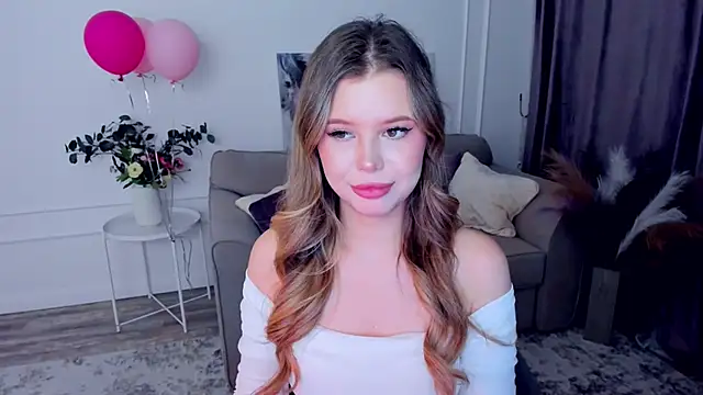 FollowLovee online show from September 17, 8:07 pm