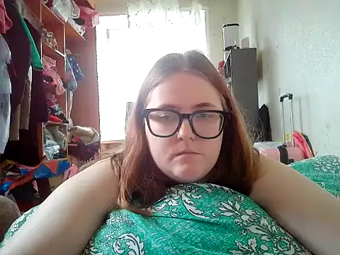 DesireMelissa online show from June 29, 10:11 am