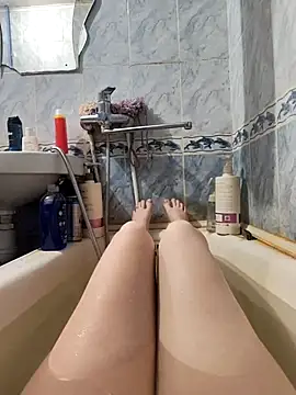 DesireMelissa online show from January 18, 8:10 am