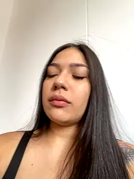 Snapshot of Latina_vanessa chatting on October 16, 8:00 pm Latina vanessa online show from October 16, 8:00 pm