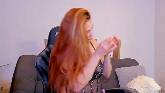 Amypond   online show from August 1, 8:55 pm