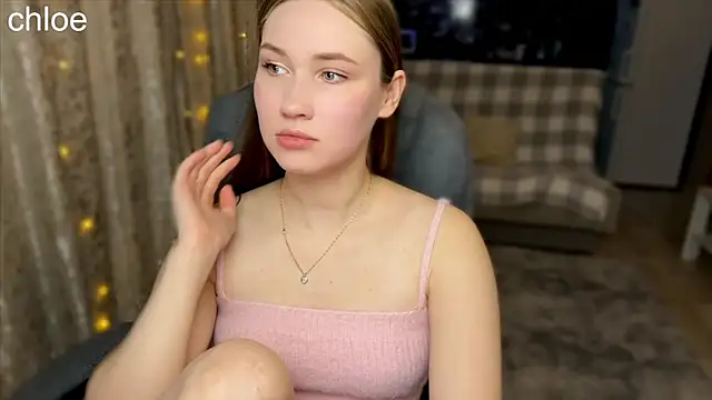 ChloeMillerMeow online show from November 12, 2:26 pm