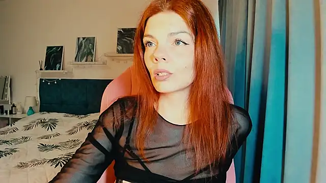 AlysaNightmoon online show from April 29, 7:44 am