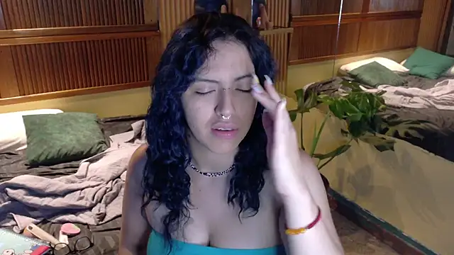 Eli666uwu online show from April 29, 11:57 am