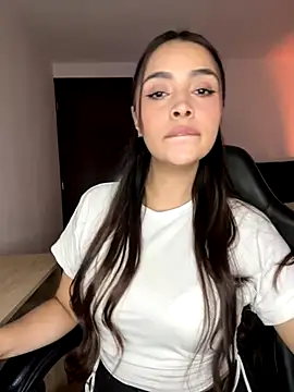 soy paulina online show from November 4, 3:00 am