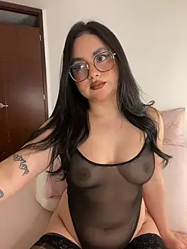 montmariana online show from July 29, 12:10 am