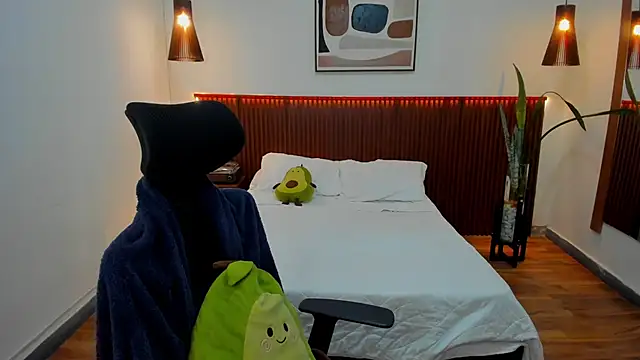 KatherineBond online show from February 18, 8:08 pm