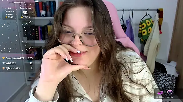 Gabiwaifu online show from November 23, 5:32 am