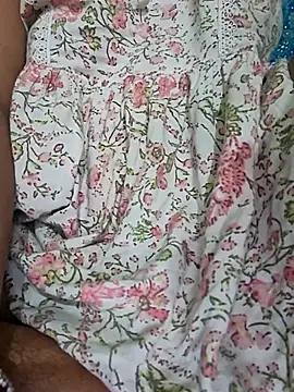 Priya Bong online show from June 17, 1:18 am
