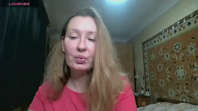 AnnaXLovers online show from November 28, 8:50 am