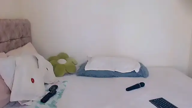 Sara-04 online show from February 24, 12:43 am