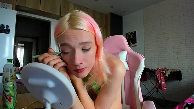  Alice Kitty online show from July 27, 11:40 am