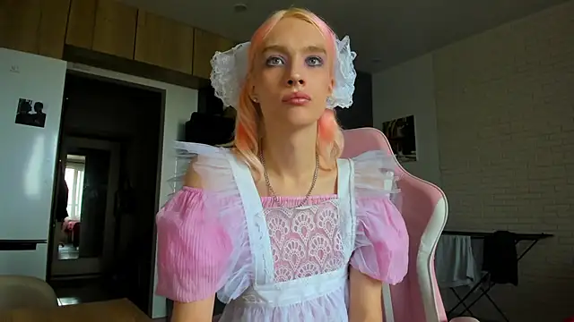  Alice Kitty online show from July 8, 8:38 am