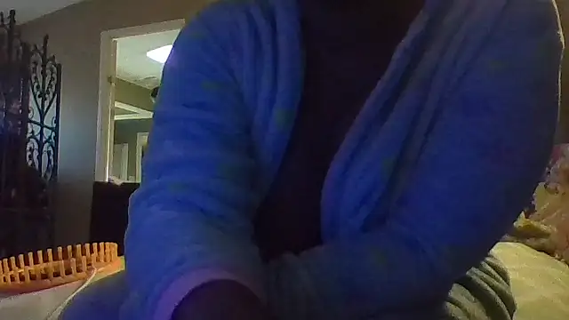 EbonyFetishQueen online show from April 22, 4:15 pm