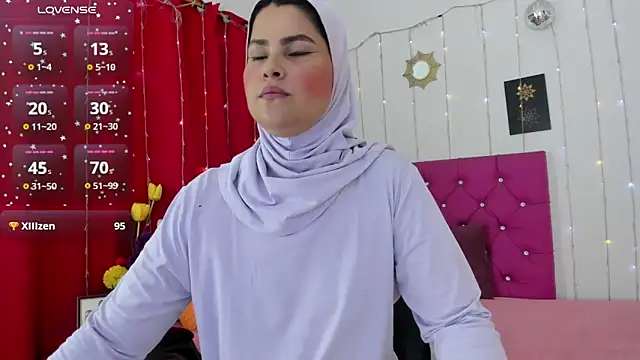 AishaAmin  online show from November 27, 12:52 pm