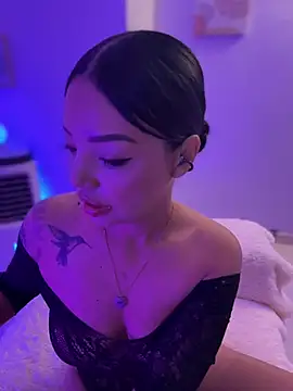 Sara LipsX online show from January 15, 1:00 am