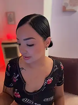 Sara LipsX online show from January 9, 12:59 am