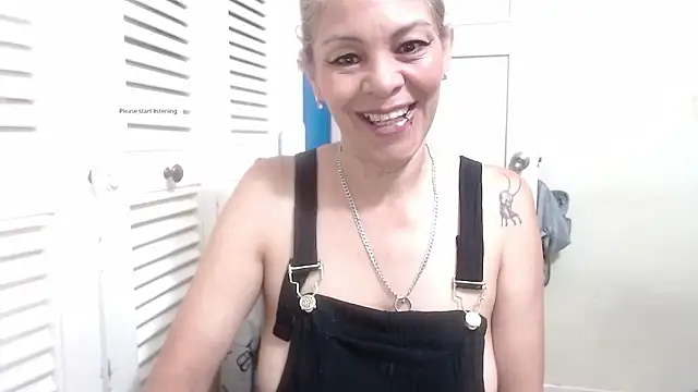 electra-mommy online show from January 8, 11:14 am