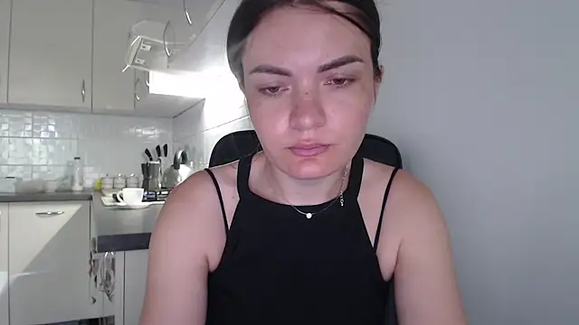  JustmeHere  online show from July 6, 8:52 am
